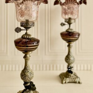 چراغ جفتی لاله لب چین پایه انتیک بنفش 14406