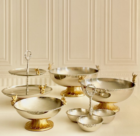 سالینو ست پذیرایی 5 تیکه فلزی مدل فرشته نقره ای طلایی 14804