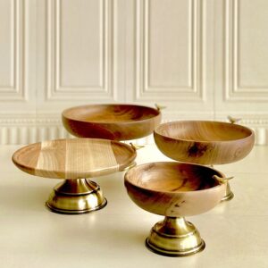 سرویس  ست پذیرایی 4 تیکه چوبی گرد و پایه فلز پرنده  13867