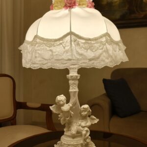 گلدن گیفت اباژور فرشته متوسط  با شید گنبدی گل برجسته سفید  088-216